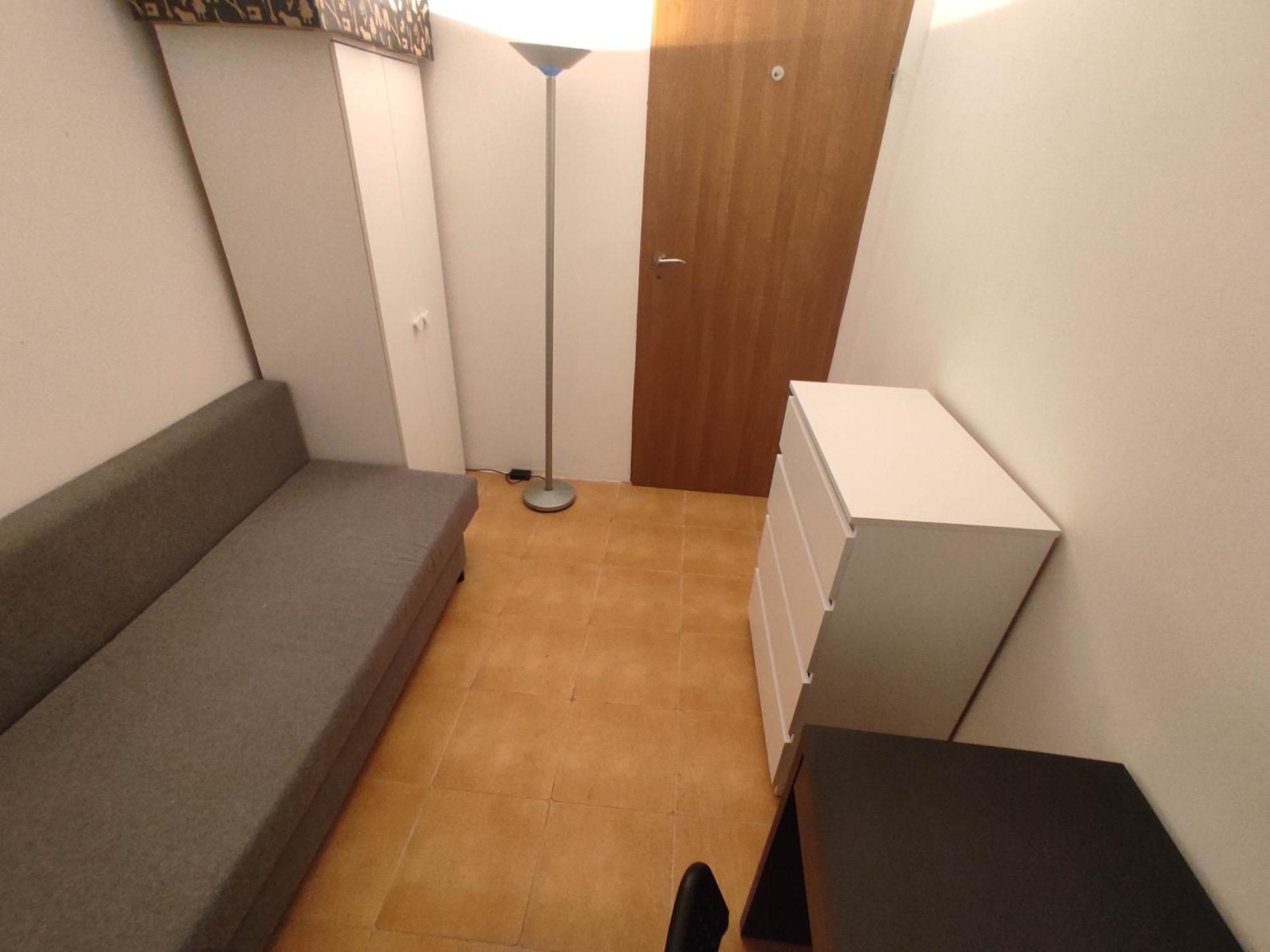 Nice Room With 2 Shared Bathrooms ,Wc , 2Km To Old Town -100M From Metro Szwedzka Varsóvia Exterior foto